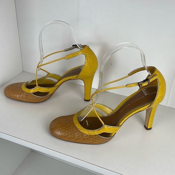 ANTONIO MELANI Shoes - Yellow Mustard Crocodile Embossed Leather Heels 7